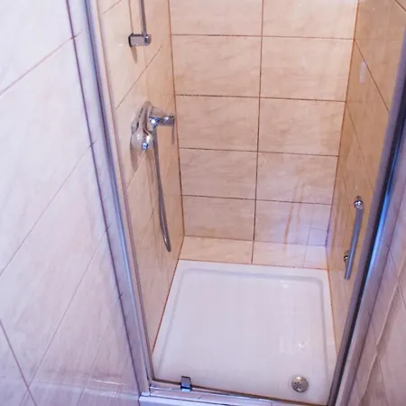 Smocza Jama Vandrerhjem