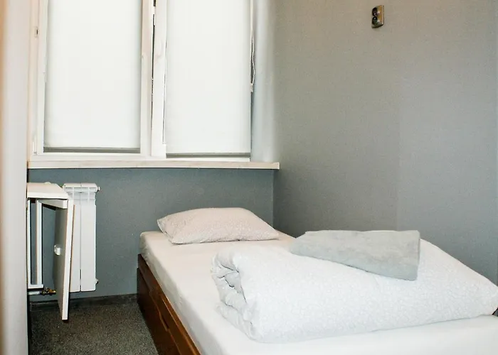 بيت شباب Smocza Jama كراكوفيا